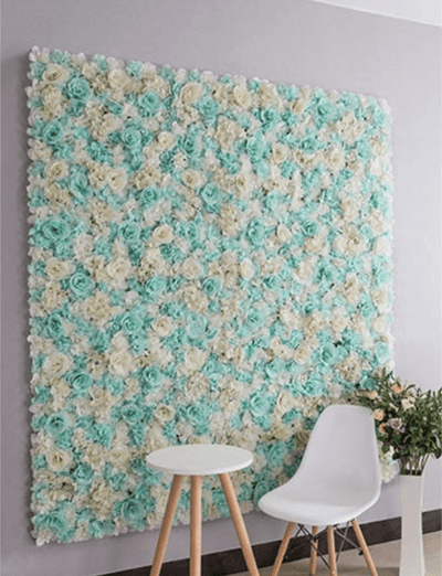 Blumenwand Weiß und Opalgrün